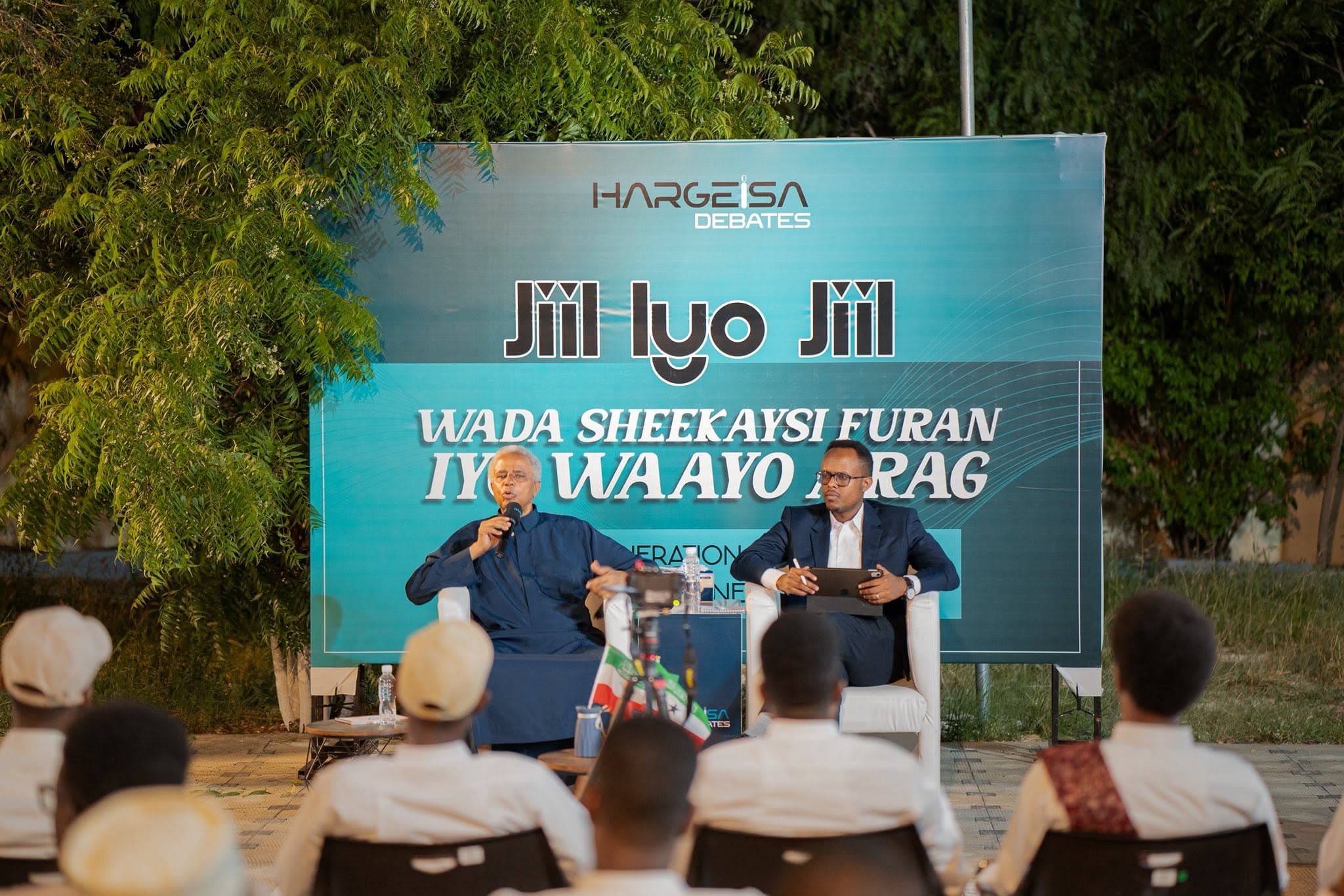 Jiil iyo Jiil: Wada Sheekaysi Furan iyo Waayo-Arag